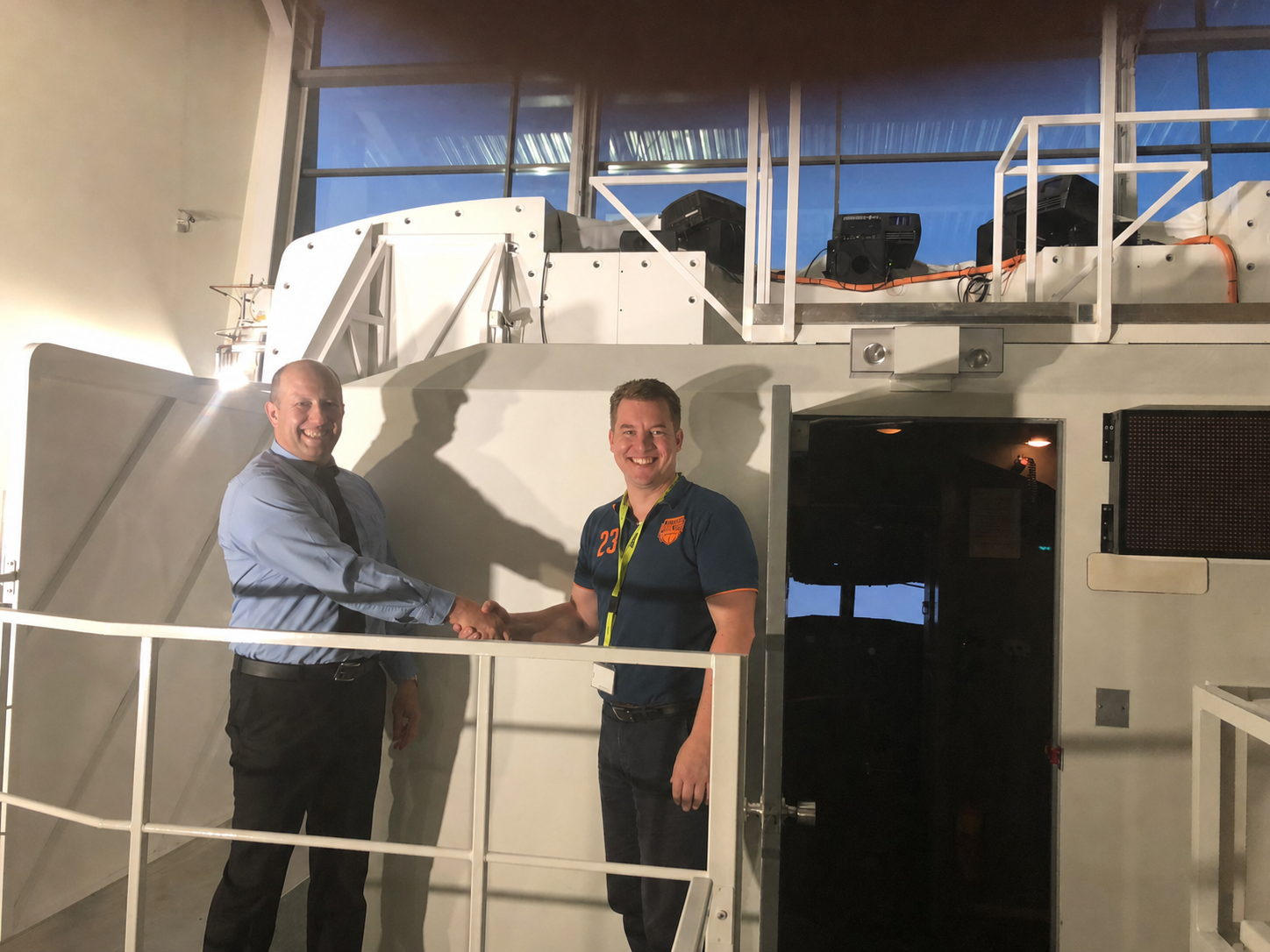 SATA founders at the Boeing 737 Full Flight Simulator